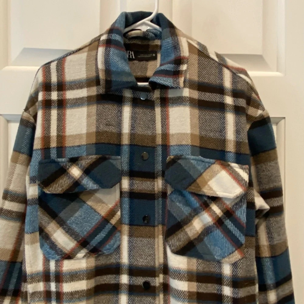 Zara Womens Plaid Shacket, Multicolored 16566 - Picture 2 of 10